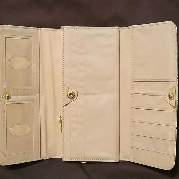 Wallet - Picture 2 of 3